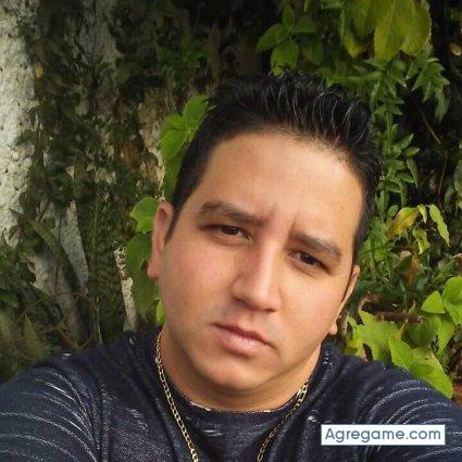 yulmaylobaina chico soltero en Nashua