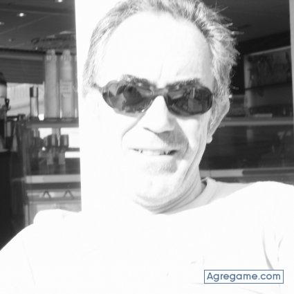 jorgekines chico divorciado en Torrellano