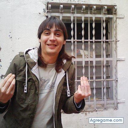 kikomono chico soltero en Barcelona