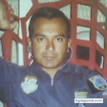 marcospolo chico divorciado en Naschel