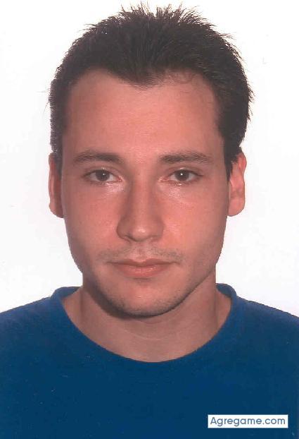 lokipuch chico soltero en L'Hospitalet de llobregat