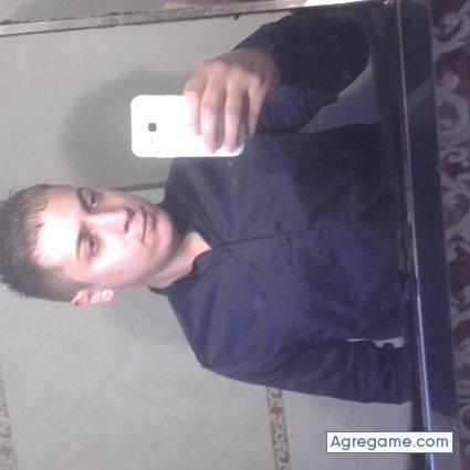 briancoscia chico soltero en Ituzaingó