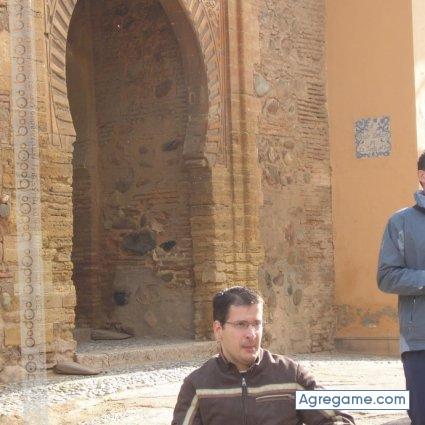 tonycar chico soltero en Marbella