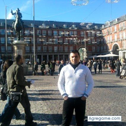 josy chico soltero en Madrid