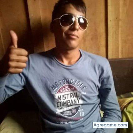 Emiliano871 chico soltero en San Ramón De La Nueva Orán