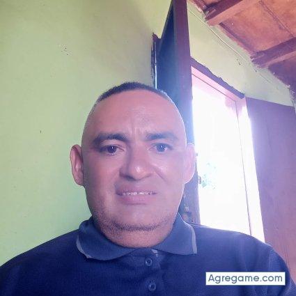 Carpiow18 chico soltero en Valle De La Pascua