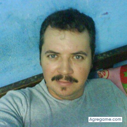 Roberto36 chico casado en Espinal