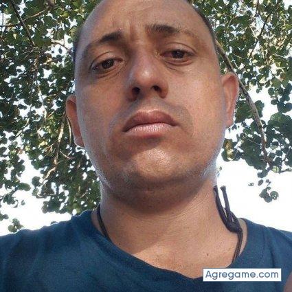 gilberthcordero chico soltero en Batán