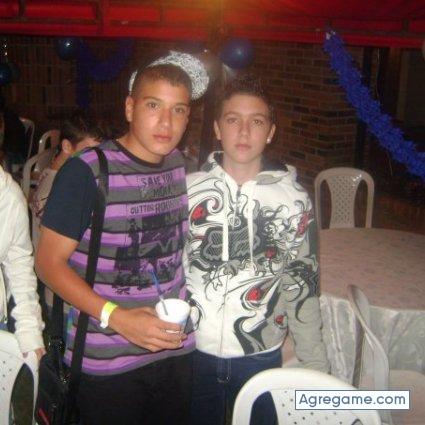 nomis1 chico soltero en Medellín