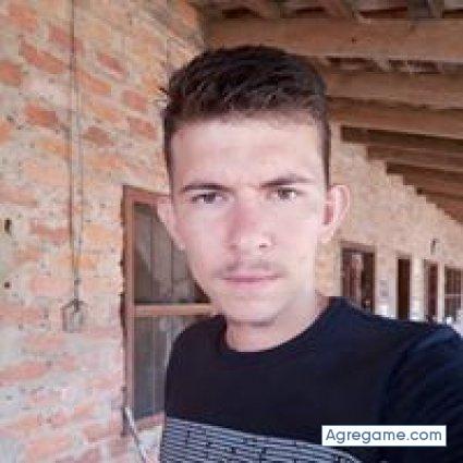 victorabularach chico soltero en Portachuelo