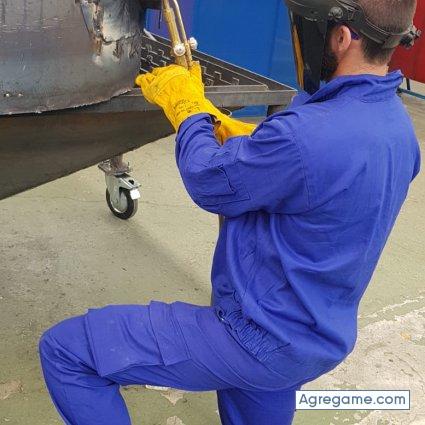 Xabali chico soltero en Oviedo