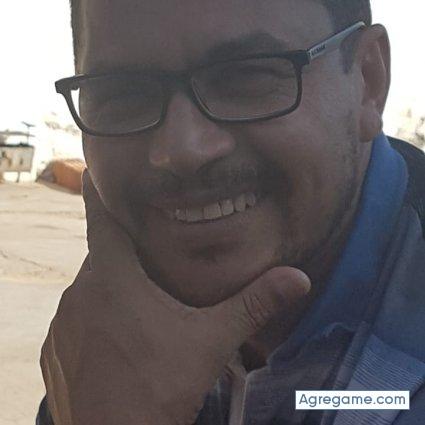 Aggnaldo chico soltero en 