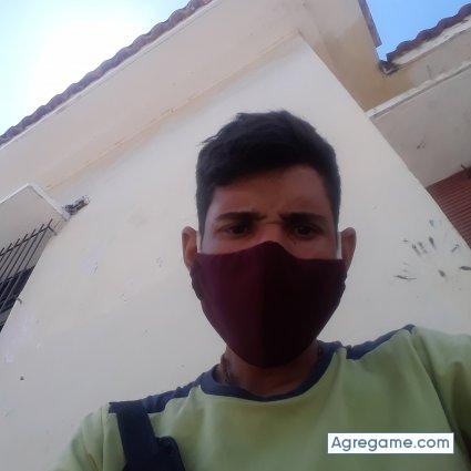 paredes10 chico soltero en Tucacas