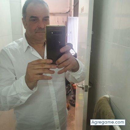 Solteros2020 chico soltero en Barcelona