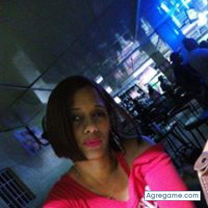 karinacaridad chica soltera en Santo Domingo Este