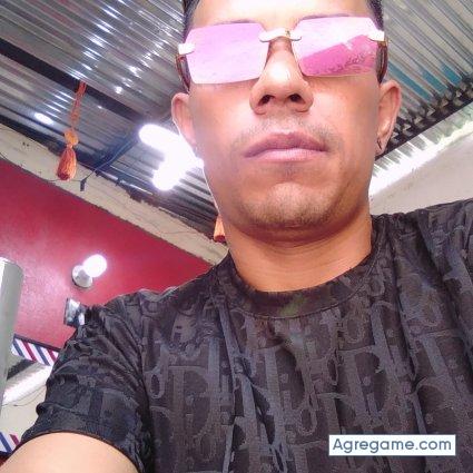 Elbebedelasolteria chico soltero en Aroa