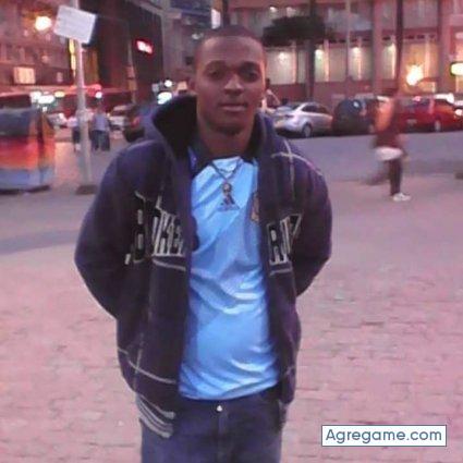 johampierre chico soltero en Douglas