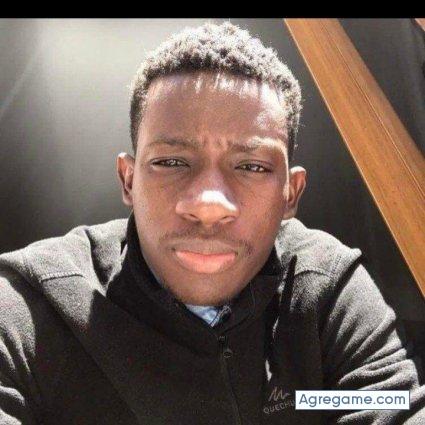 Papasamba chico soltero en Sevilla