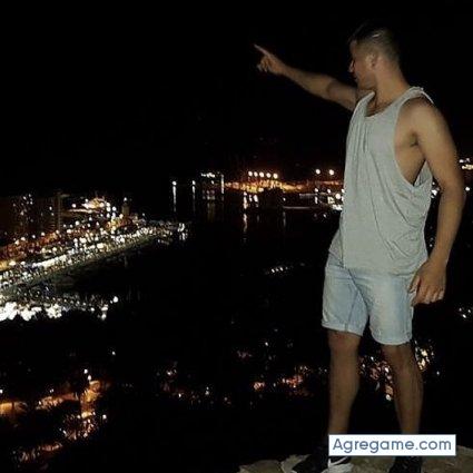 Fedejuni chico soltero en Junín