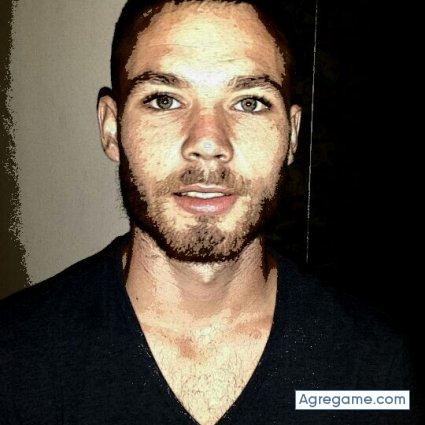 sentu chico soltero en Arico