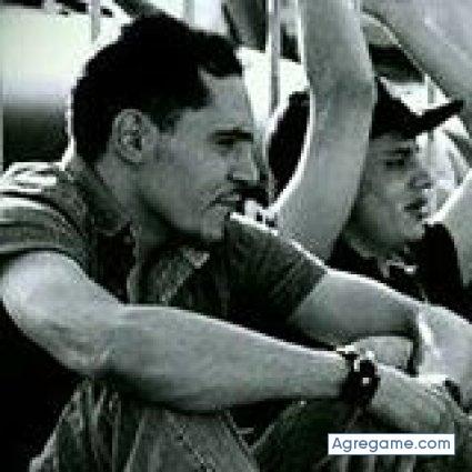 acuario32 chico soltero en Banyoles