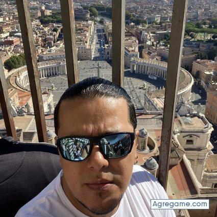 Cuqui999 chico soltero en Loja