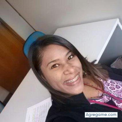 MorenaLuna chica soltera en Caracas