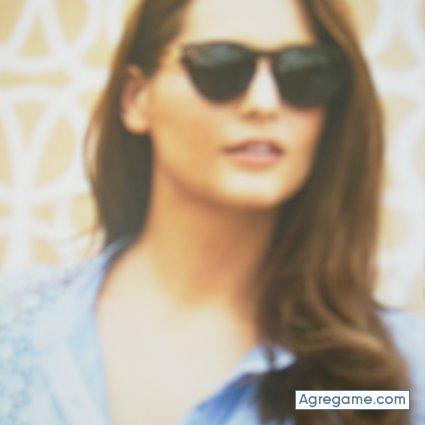 ilargia chica soltera en Campanario