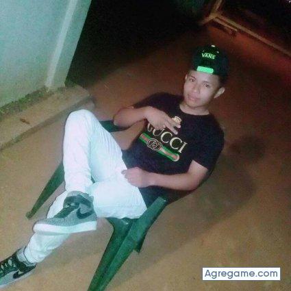 ydelmo chico soltero en Higuerote