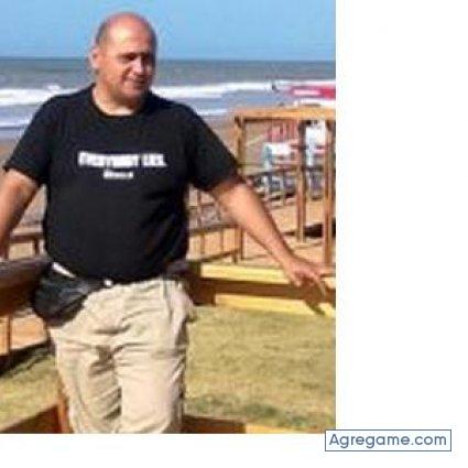 lobofamoso chico divorciado en Pérez Millán