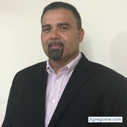 luispuga chico casado en Arraiján