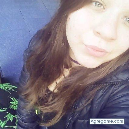 Constanza17853 chica soltera en Chillán