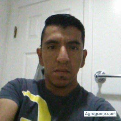 Ozjaen chico soltero en Anaheim