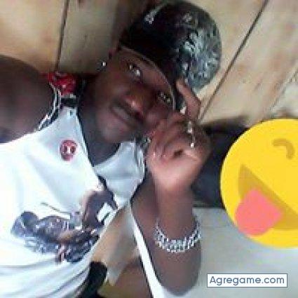 frankda9153 chico soltero en Playas