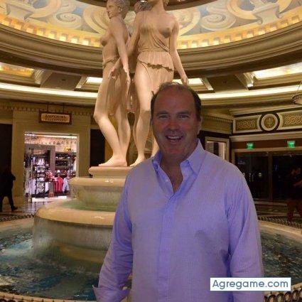 bobbyken73 chico soltero en Urda