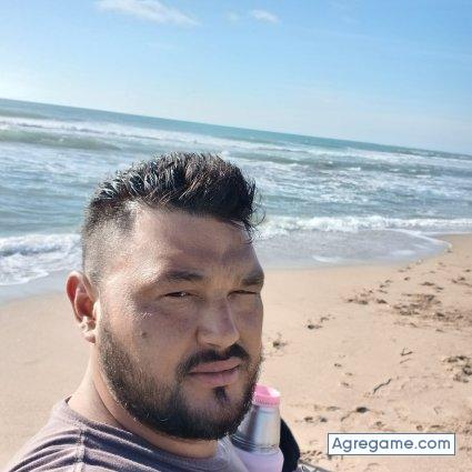 Jorge12999 chico casado en Avellaneda