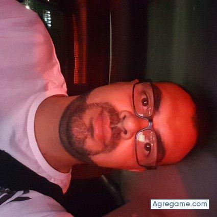 Tanatenerife chico soltero en Puente La Reina