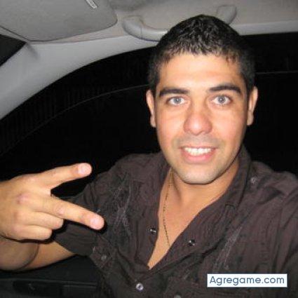 LUICHI_2015 chico soltero en Oviedo