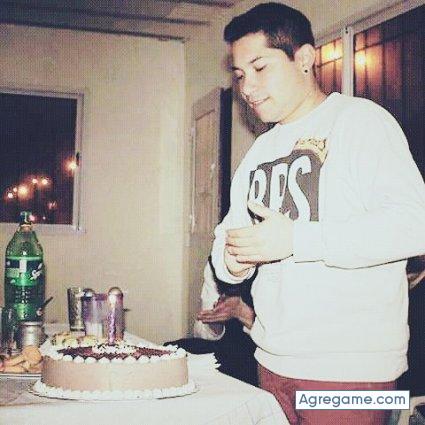 Facu199178 chico soltero en Médanos