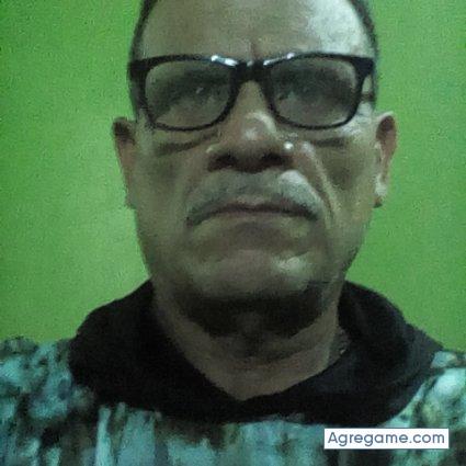 Codigofel72 chico soltero en Valencia