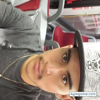 Jharold chico soltero en 