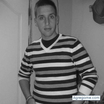 tino28 chico soltero en Madrid