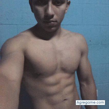 kevinorellana3106 chico soltero en Puerto El Triunfo