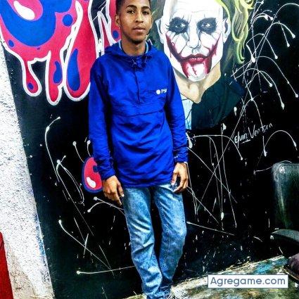 Aneydi chico soltero en Santa Cruz De El Seibo