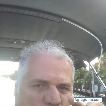 Camilocin chico soltero en New Bedford