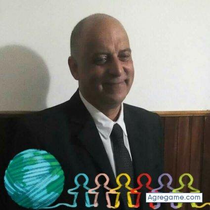 ricardocalienni chico soltero en Larroque