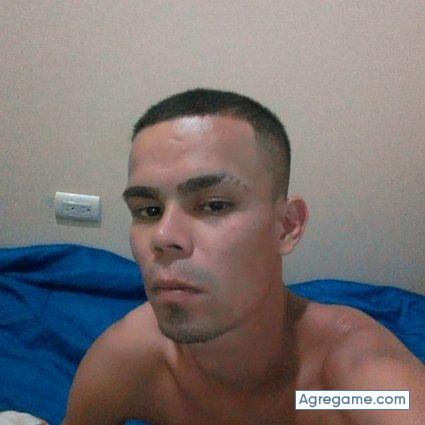 alarickzair chico soltero en Siquirres