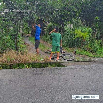 Dermix56 chico soltero en Shell