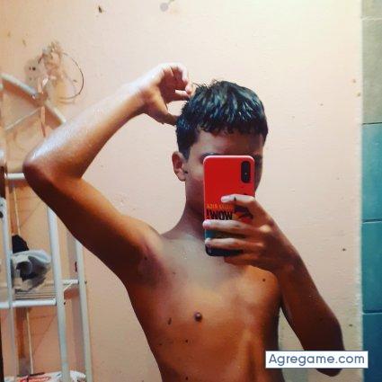 Isaac999 chico soltero en San Ramón