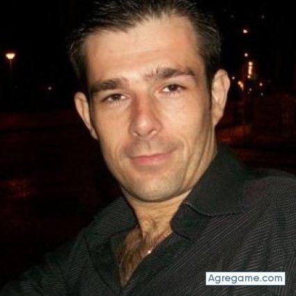 rantamplan chico soltero en Marbella